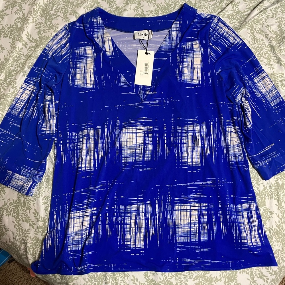 Leota Women's Vibrant Blue and White Blouse